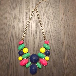 Charming Charlie Bib necklace 5” chain sides